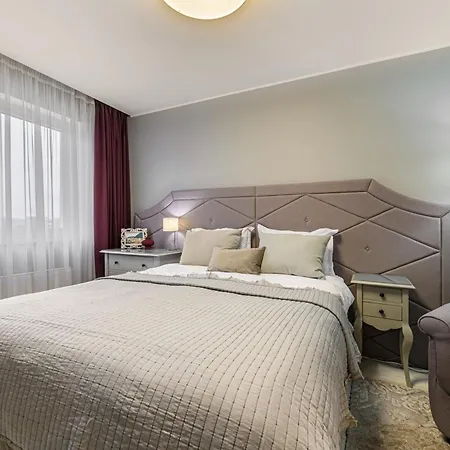 Daire Ara Apart #2 Braşov