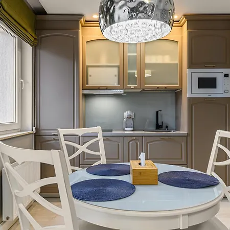 Daire Ara Apart #2 Braşov